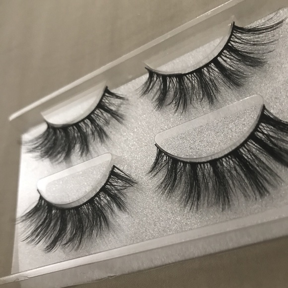 2 pair Bundle of fake eyelashes - Picture 2 of 4